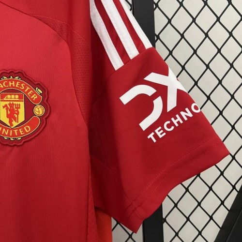 24-25 Manchester United Home Football Jersey Fan Edition